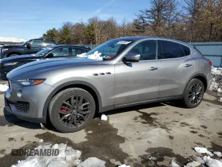 2018 Maserati Levante with VIN ZN661XUA7JX301391, listed as a Copart auction lot 42688684 with 57,679 mi miles. Bid and sale history available at carsss.com. Image 1.