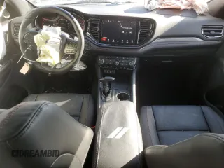 2025 Dodge Durango GT Plus с VIN 1C4RDJDG1SC504275, выставлен на аукционе Copart как лот 44205795 с пробегом 1 350 миль миль и Списание • Salvage title. История ставок и продаж доступна на DreamBid. Изображение 8.