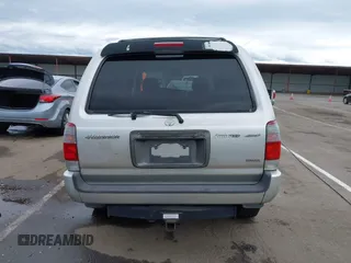 2000 Toyota 4Runner Limited with VIN JT3HN87R8Y0301624, listed as a IAAI auction lot 41786250 with 224,680 mi miles and . Bid and sale history available at DreamBid. Image 16.