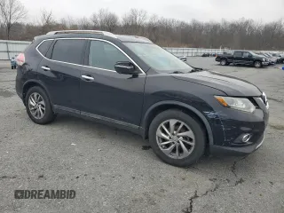2015 Nissan Rogue SL z VIN 5N1AT2MV3FC810366, wystawiony jako Copart lot #50383365 z przebiegiem 134 607 mil mil oraz Szkoda całkowita • Salvage title. Historia ofert i sprzedaży dostępna na DreamBid. Obrazek 4.