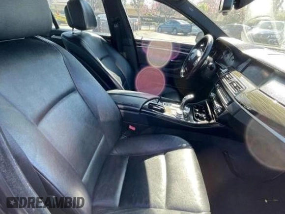 2013 BMW 5 Series 535i with VIN WBAFR7C59DC818571, listed as a Copart auction lot 48439635 with 158,098 mi miles and Clean Title. Bid and sale history available at DreamBid. Image 5.