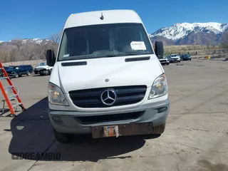 2011 Mercedes-Benz Sprinter Cargo with VIN WD3PE8CB5B5607099, listed as a IAAI auction lot 41802421 with 286,420 mi miles. Bid and sale history available at carsss.com. Image 12.