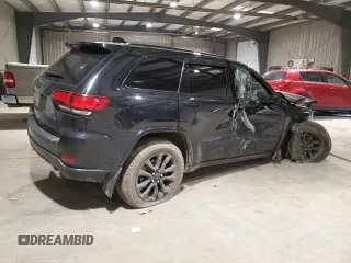 2020 Jeep Grand Cherokee Laredo E with VIN 1C4RJFAG7LC398698, listed as a Copart auction lot 83011484 with 0 mi miles and Salvage Title. Bid and sale history available at carsss.com. Image 3.