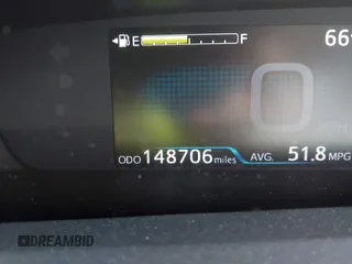 2017 Toyota Prius Two z VIN JTDKARFU9H3043444, wystawiony jako IAAI lot #41729481 z przebiegiem 148 706 mil mil oraz . Historia ofert i sprzedaży dostępna na DreamBid. Obrazek 15.