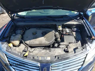 2015 Lincoln MKC with VIN 5LMTJ2AH2FUJ12531, listed as a IAAI auction lot 41639903 with 112,835 mi miles. Bid and sale history available at carsss.com. Image 10.