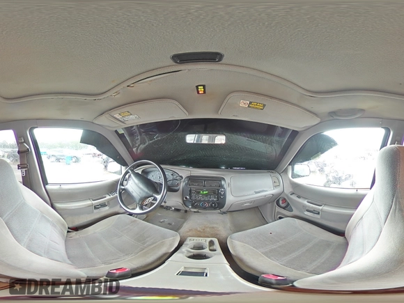 2000 Ford Explorer XLS z VIN 1FMZU62XXYZB33375, wystawiony jako Copart lot #69896614 z przebiegiem 281 805 mil mil oraz Szkoda całkowita • Salvage title. Historia ofert i sprzedaży dostępna na DreamBid. Obrazek 12.