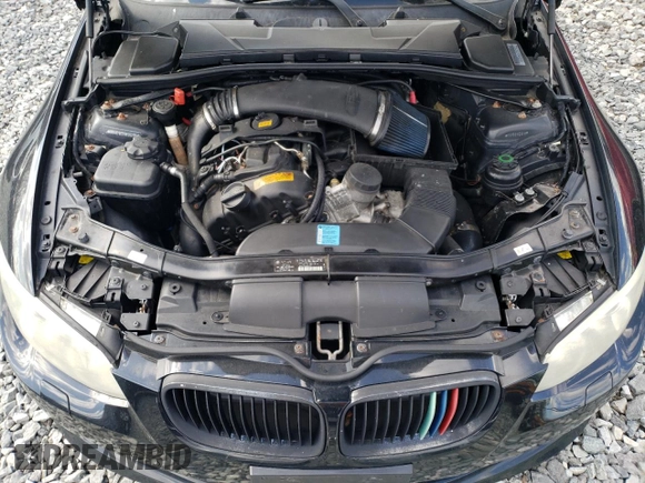 2011 BMW 3 Series 335i xDrive с VIN WBAKF9C51BE262129, выставлен на аукционе Copart как лот 52133195 с пробегом 99 942 миль миль и Чистый • Clean title. История ставок и продаж доступна на DreamBid. Изображение 11.