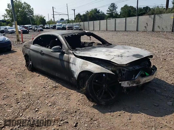 2017 BMW 4 Series 430i xDrive z VIN WBA4U9C51H5D44033, wystawiony jako Copart lot #70213924 z przebiegiem Nie podano mil oraz Szkoda całkowita • Salvage title. Historia ofert i sprzedaży dostępna na DreamBid. Obrazek 11.
