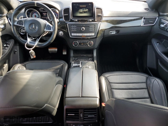2016 Mercedes-Benz GLE 63 S AMG z VIN 4JGED7FBXGA012667, wystawiony jako Copart lot #57424895 z przebiegiem 94 245 mil mil oraz Szkoda całkowita • Salvage title. Historia ofert i sprzedaży dostępna na DreamBid. Obrazek 8.