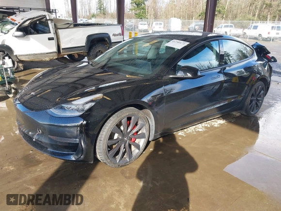 2020 Tesla Model 3 Performance z VIN 5YJ3E1EC2LF805320, wystawiony jako IAAI lot #41799172 z przebiegiem 24 253 mil mil oraz . Historia ofert i sprzedaży dostępna na DreamBid. Obrazek 16.