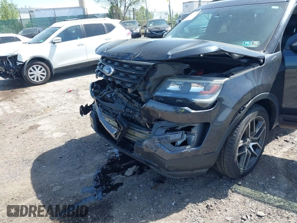 2017 Ford Explorer Sport with VIN 1FM5K8GT4HGC08430, listed as a IAAI auction lot 42140269 with 43,485 mi miles and . Bid and sale history available at carsss.com. Image 19.