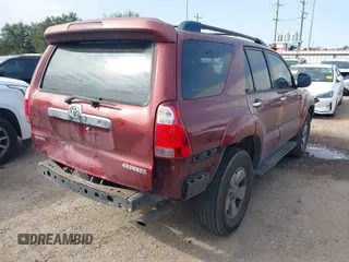 2008 Toyota 4Runner SR5 with VIN JTEZU14R38K002153, listed as a IAAI auction lot 41587473 with 388,670 mi miles. Bid and sale history available at carsss.com. Image 4.