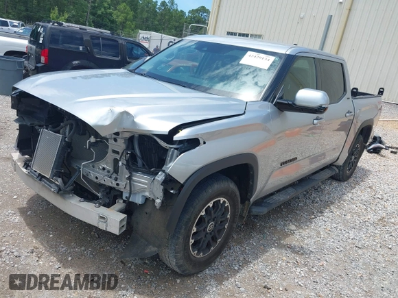 2022 Toyota Tundra SR5 with VIN 5TFLA5AB3NX017848, listed as a IAAI auction lot 42429134 with 53,883 mi miles and . Bid and sale history available at DreamBid. Image 18.
