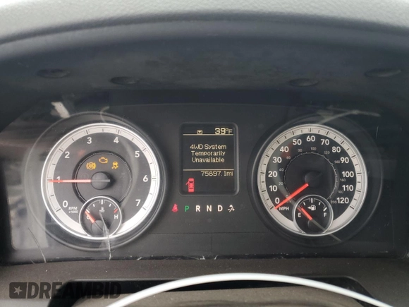 2013 Ram 2500 Tradesman z VIN 3C6LR5AT6DG514615, wystawiony jako Copart lot #48234505 z przebiegiem 75 897 mil mil oraz Czysty tytuł • Clean title. Historia ofert i sprzedaży dostępna na DreamBid. Obrazek 9.