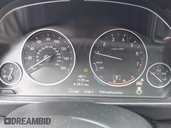 2013 BMW 3 Series 328i xDrive z VIN WBA3B3C5XDF532307, wystawiony jako IAAI lot #42192872 z przebiegiem 177 499 mil mil oraz . Historia ofert i sprzedaży dostępna na DreamBid. Obrazek 7.