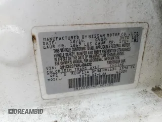 2015 Nissan Note S z VIN 3N1CE2CP4FL404422, wystawiony jako Copart lot #55834855 z przebiegiem 113 990 mil mil oraz Szkoda całkowita • Salvage title. Historia ofert i sprzedaży dostępna na DreamBid. Obrazek 12.
