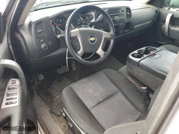 2011 Chevrolet Silverado 1500 LT with VIN 1GCRKSE33BZ125184, listed as a Copart auction lot 54854925 with 201,029 mi miles and Clean Title. Bid and sale history available at carsss.com. Image 8.