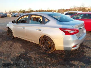 2016 Nissan Sentra SR with VIN 3N1AB7AP0GL657531, listed as a IAAI auction lot 41293684 with 128,939 mi miles. Bid and sale history available at carsss.com. Image 3.