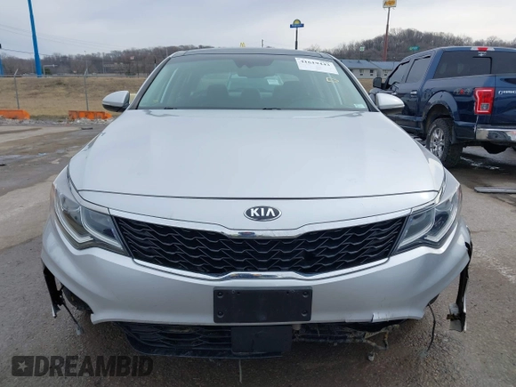 2020 Kia Optima EX Premium with VIN 5XXGU4L15LG413176, listed as a IAAI auction lot 41619443 with 56,141 mi miles. Bid and sale history available at carsss.com. Image 13.