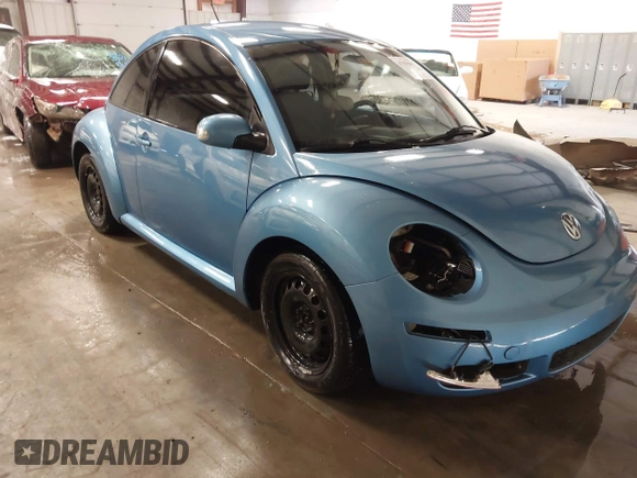 2010 Volkswagen Beetle with VIN 3VWPW3AG4AM003893, listed as a IAAI auction lot 41255087 with 192,128 mi miles and . Bid and sale history available at DreamBid. Image 1.