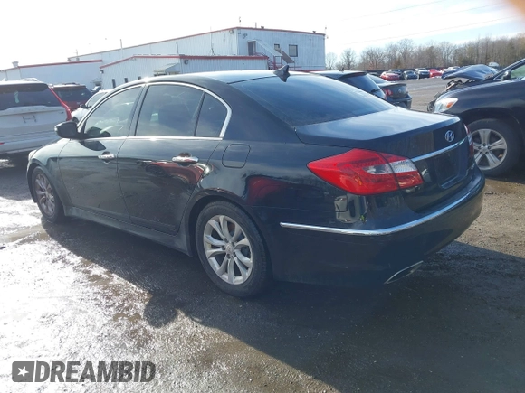 2012 Hyundai Genesis 3.8L z VIN KMHGC4DD9CU167203, wystawiony jako IAAI lot #41557600 z przebiegiem 168 661 mil mil oraz . Historia ofert i sprzedaży dostępna na DreamBid. Obrazek 3.