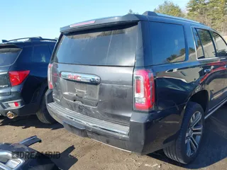 2020 GMC Yukon Denali with VIN 1GKS2CKJXLR204111, listed as a IAAI auction lot 41745764 with 76,364 mi miles. Bid and sale history available at carsss.com. Image 17.