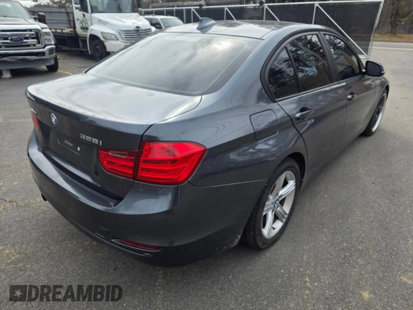2013 BMW 3 Series 328i xDrive with VIN WBA3B5G56DNS05026, listed as a Copart auction lot 49681775 with 128,517 mi miles and Clean Title. Bid and sale history available at carsss.com. Image 3.