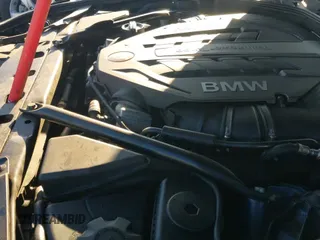 2012 BMW 7 Series 750i xDrive z VIN WBAKC6C56CDX99500, wystawiony jako IAAI lot #41362148 z przebiegiem 116 391 mil mil oraz . Historia ofert i sprzedaży dostępna na DreamBid. Obrazek 11.