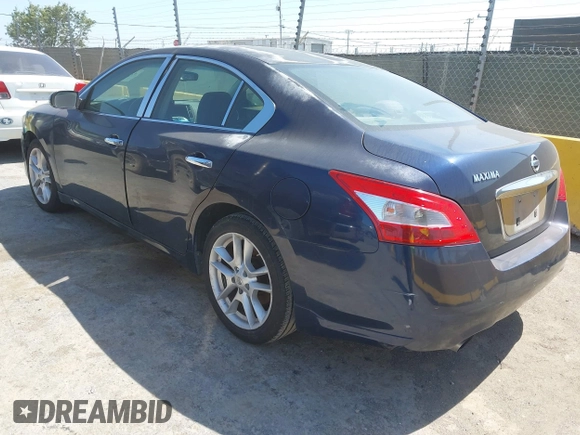2010 Nissan Maxima SV with VIN 1N4AA5AP5AC837603, listed as a IAAI auction lot 42490285 with 185,295 mi miles and . Bid and sale history available at DreamBid. Image 3.