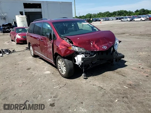 2017 Toyota Sienna XLE Auto Access Seat with VIN 5TDYZ3DC7HS891072, listed as a Copart auction lot 61480035 with 121,226 mi miles and Salvage title. Bid and sale history available at DreamBid. Image 14.