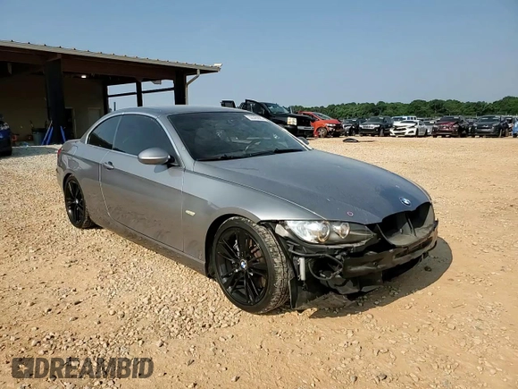 2008 BMW 3 Series 335i with VIN WBAWL73598PX54886, listed as a Copart auction lot 59329985 with 136,337 mi miles and Salvage title. Bid and sale history available at DreamBid. Image 13.