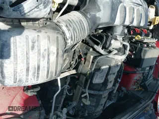 2017 Jeep Grand Cherokee Trailhawk z VIN 1C4RJFLT8HC693715, wystawiony jako IAAI lot #42531133 z przebiegiem 128 250 mil mil oraz . Historia ofert i sprzedaży dostępna na DreamBid. Obrazek 19.