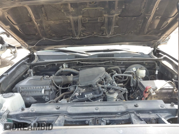 2018 Toyota Tacoma SR with VIN 5TFAX5GN5JX126118, listed as a IAAI auction lot 41949791 with 37,615 mi miles and . Bid and sale history available at DreamBid. Image 10.