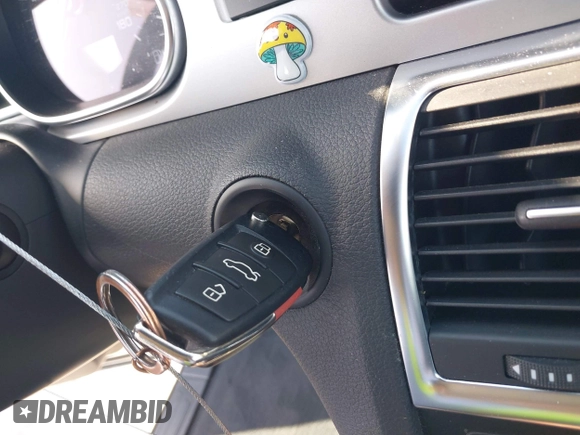 2014 Audi Q7 S line Prestige with VIN WA1DGAFE2ED010013, listed as a IAAI auction lot 42454744 with Not provided miles and . Bid and sale history available at DreamBid. Image 11.