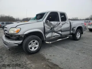 2005 Toyota Tundra SR5 with VIN 5TBBT44185S467075, listed as a Copart auction lot 44958955 with 83,302 mi miles and Clean Title. Bid and sale history available at carsss.com. Image 1.