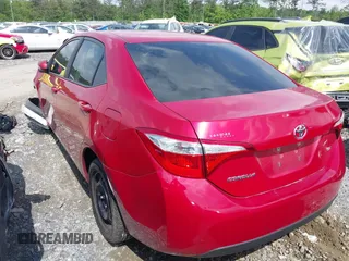 2015 Toyota Corolla L z VIN 2T1BURHE9FC414412, wystawiony jako IAAI lot #41930471 z przebiegiem 170 539 mil mil oraz . Historia ofert i sprzedaży dostępna na DreamBid. Obrazek 3.
