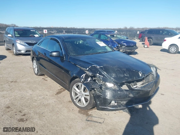 2011 Mercedes-Benz E-Class E 350 with VIN WDDKJ5GB7BF102508, listed as a IAAI auction lot 41685077 with 161,978 mi miles. Bid and sale history available at carsss.com. Image 1.