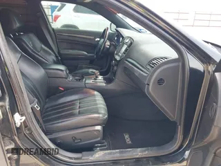 2014 Chrysler 300 S with VIN 2C3CCABG8EH376795, listed as a IAAI auction lot 42038260 with 134,265 mi miles and . Bid and sale history available at carsss.com. Image 5.