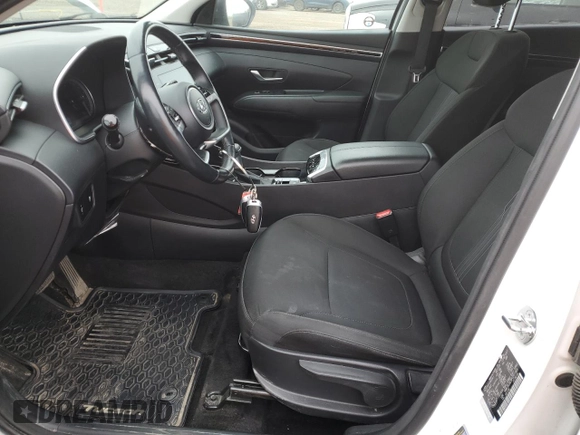 2023 Hyundai Tucson SEL z VIN KM8JBCAE3PU201965, wystawiony jako Copart lot #55233765 z przebiegiem 150 572 mil mil oraz Czysty tytuł • Clean title. Historia ofert i sprzedaży dostępna na DreamBid. Obrazek 7.