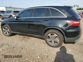 2018 Mercedes-Benz GLC with VIN WDC0G4JB1JV080135, listed as a Copart auction lot 51923565 with 0 mi miles and Salvage Title. Bid and sale history available at carsss.com. Image 2.
