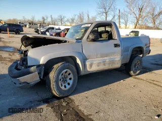 2005 Chevrolet Silverado 1500 Z71 with VIN 1GCEK14T15Z164788, listed as a Copart auction lot 83642594 with Not Provided miles and Salvage Title. Bid and sale history available at DreamBid. Image 1.
