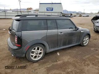 2011 MINI Clubman S z VIN WMWZG3C53BTY35326, wystawiony jako Copart lot #51796295 z przebiegiem 126 213 mil mil oraz Czysty tytuł • Clean title. Historia ofert i sprzedaży dostępna na DreamBid. Obrazek 3.