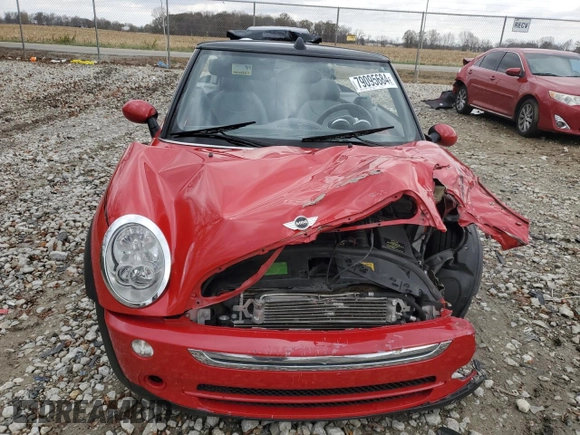 2008 MINI Convertible with VIN WMWRF33518TG18470, listed as a Copart auction lot 79095684 with Not provided miles and Clean title. Bid and sale history available at DreamBid. Image 5.