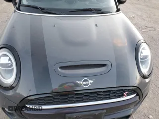 2019 MINI Hardtop 4 Door Cooper S z VIN WMWXU3C56K2H86633, wystawiony jako Copart lot #84340094 z przebiegiem 67 712 mil mil oraz Szkoda całkowita • Salvage title. Historia ofert i sprzedaży dostępna na DreamBid. Obrazek 14.