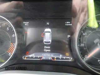 2015 Jeep Cherokee Trailhawk with VIN 1C4PJMBS5FW792184, listed as a IAAI auction lot 41827106 with 132,752 mi miles. Bid and sale history available at carsss.com. Image 7.