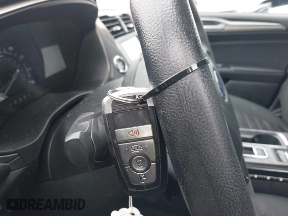 2018 Ford Fusion SE with VIN 3FA6P0HD9JR192927, listed as a IAAI auction lot 42616919 with 90,623 mi miles and . Bid and sale history available at DreamBid. Image 11.