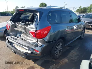 2018 Nissan Pathfinder Platinum with VIN 5N1DR2MM8JC637360, listed as a IAAI auction lot 42549095 with 93,585 mi miles and . Bid and sale history available at DreamBid. Image 4.