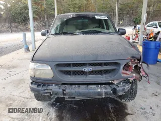 1999 Ford Explorer Eddie Bauer z VIN 1FMDU32X2XZA30166, wystawiony jako Copart lot #77955094 z przebiegiem 212 805 mil mil oraz Szkoda całkowita • Salvage title. Historia ofert i sprzedaży dostępna na DreamBid. Obrazek 5.