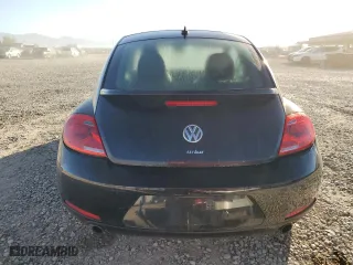 2012 Volkswagen Beetle 2.0T Turbo w/Sun/Sound PZEV with VIN 3VWVA7AT5CM628848, listed as a Copart auction lot 76992504 with 0 mi miles and Salvage Title. Bid and sale history available at carsss.com. Image 6.