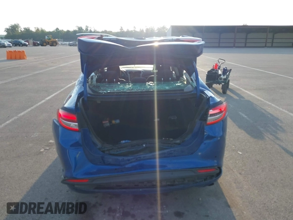 2018 Ford Fusion SE with VIN 3FA6P0HD7JR284151, listed as a IAAI auction lot 40269413 with 105,222 mi miles. Bid and sale history available at carsss.com. Image 16.